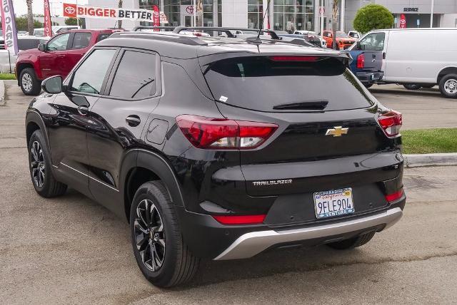 2023 Chevrolet Trailblazer Vehicle Photo in VENTURA, CA 93003-8585