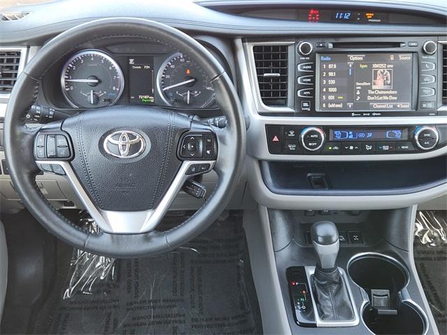 2019 Toyota Highlander Vehicle Photo in GAINESVILLE, TX 76240-2013