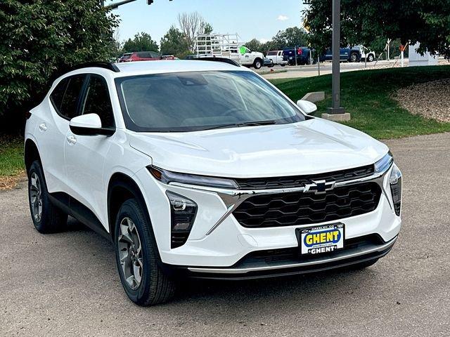 2025 Chevrolet Trax Vehicle Photo in GREELEY, CO 80634-4125