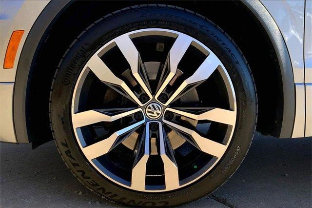 2019 Volkswagen Tiguan Vehicle Photo in KANSAS CITY, MO 64114-4502