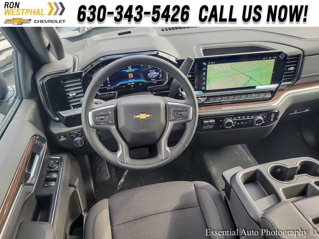 2025 Chevrolet Silverado 1500 Vehicle Photo in AURORA, IL 60503-9326