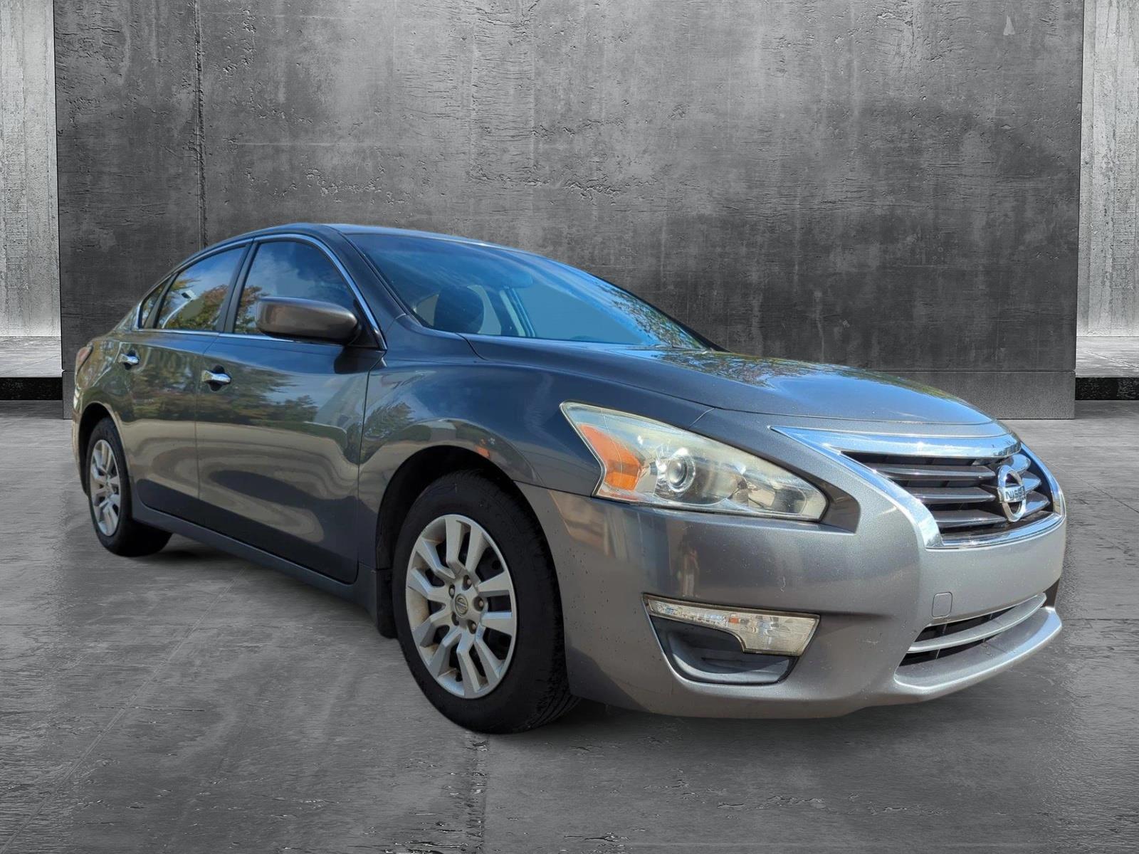 2015 Nissan Altima Vehicle Photo in Memphis, TN 38125