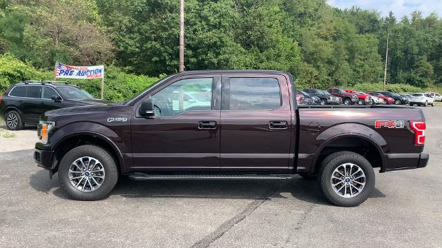 2020 Ford F-150 Vehicle Photo in MOON TOWNSHIP, PA 15108-2571