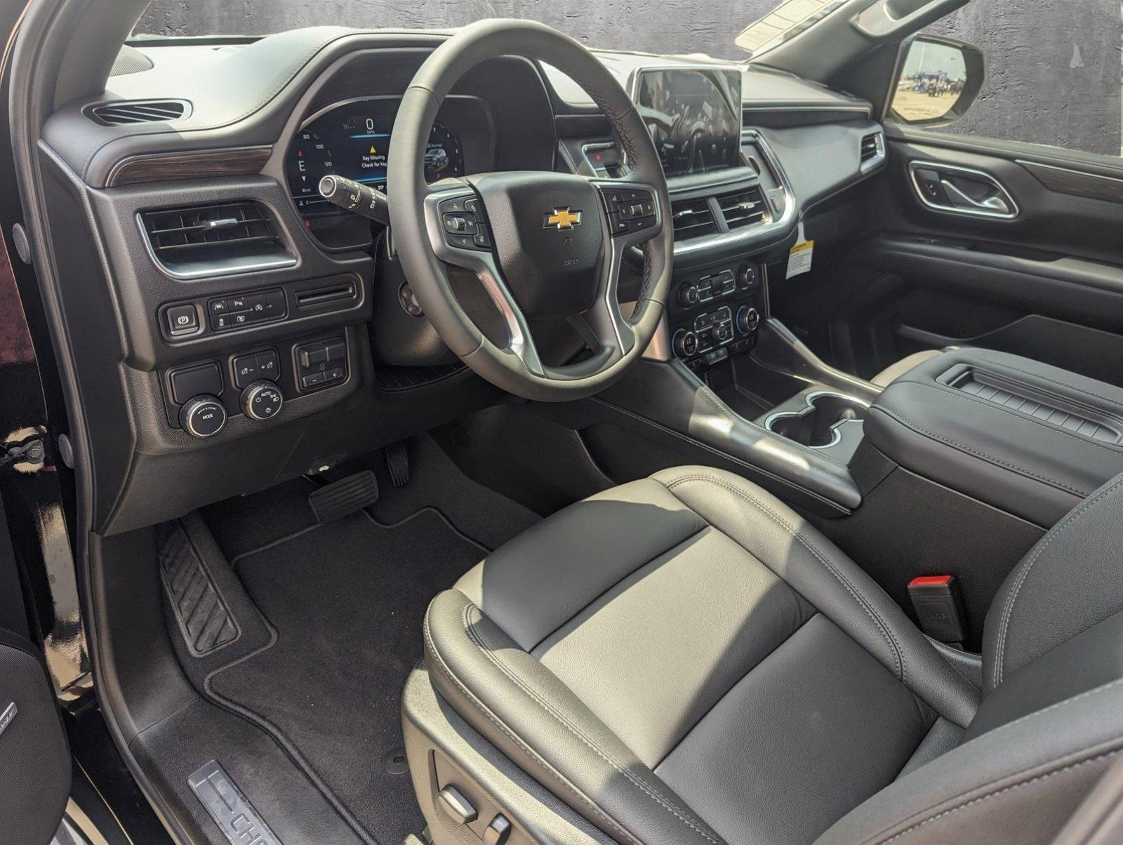 2024 Chevrolet Suburban Vehicle Photo in CORPUS CHRISTI, TX 78412-4902