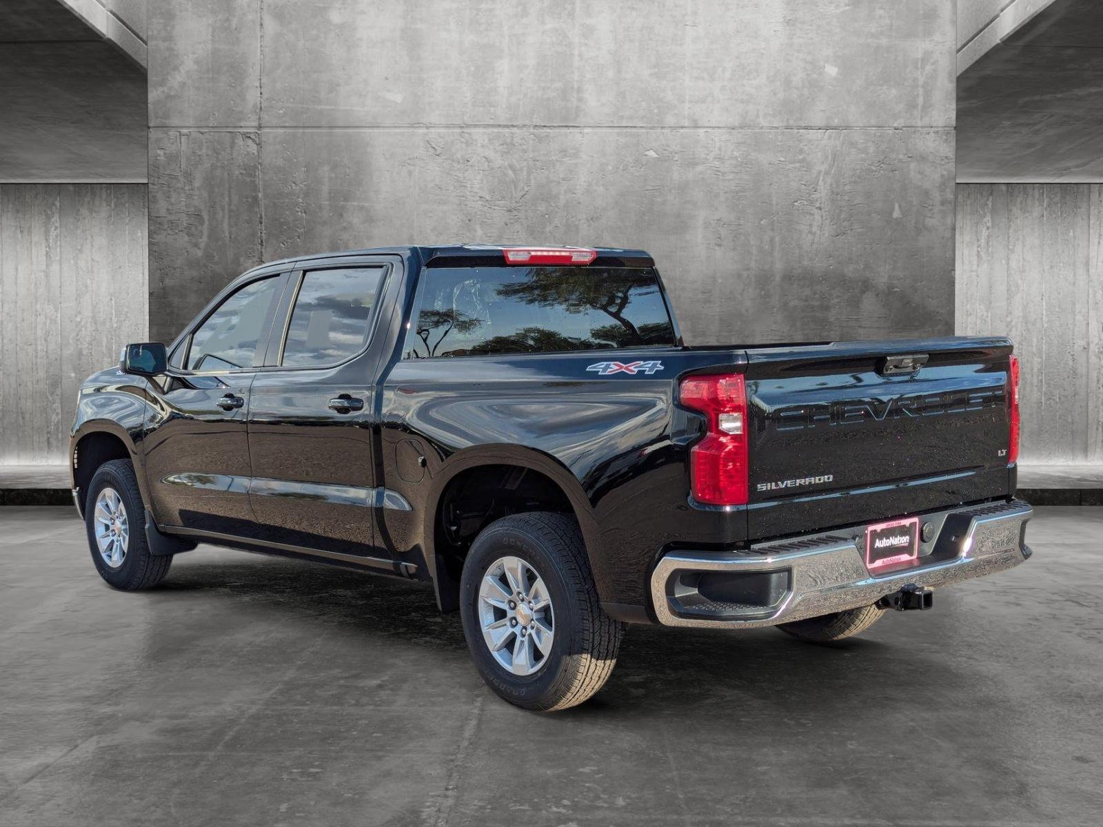 2024 Chevrolet Silverado 1500 Vehicle Photo in PEORIA, AZ 85382-3715