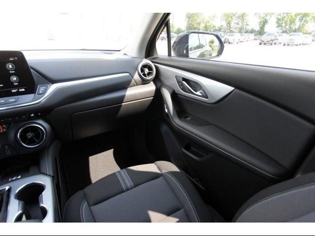 2025 Chevrolet Blazer Vehicle Photo in ROSENBERG, TX 77471-5675