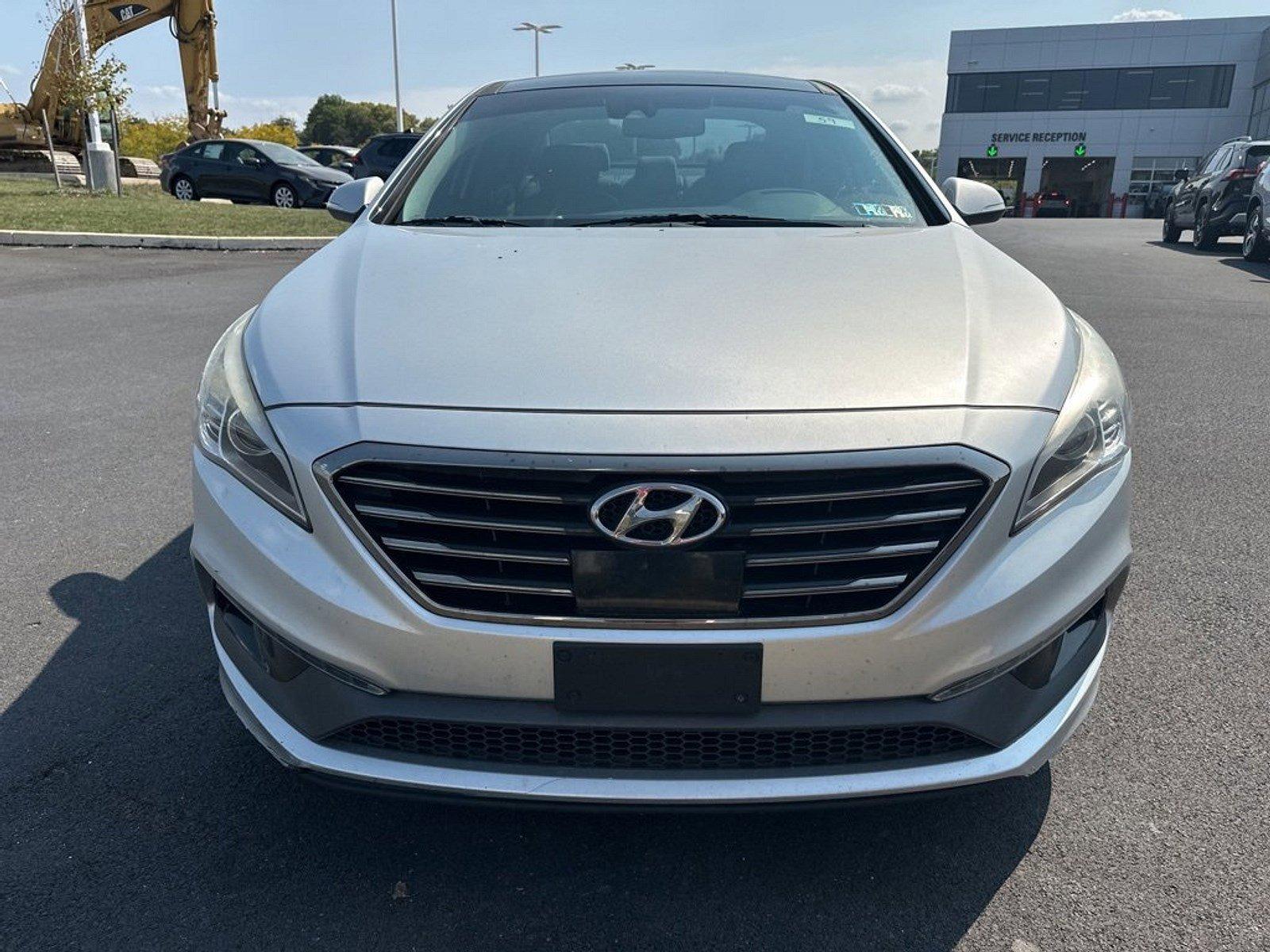 2016 Hyundai SONATA Vehicle Photo in Harrisburg, PA 17111