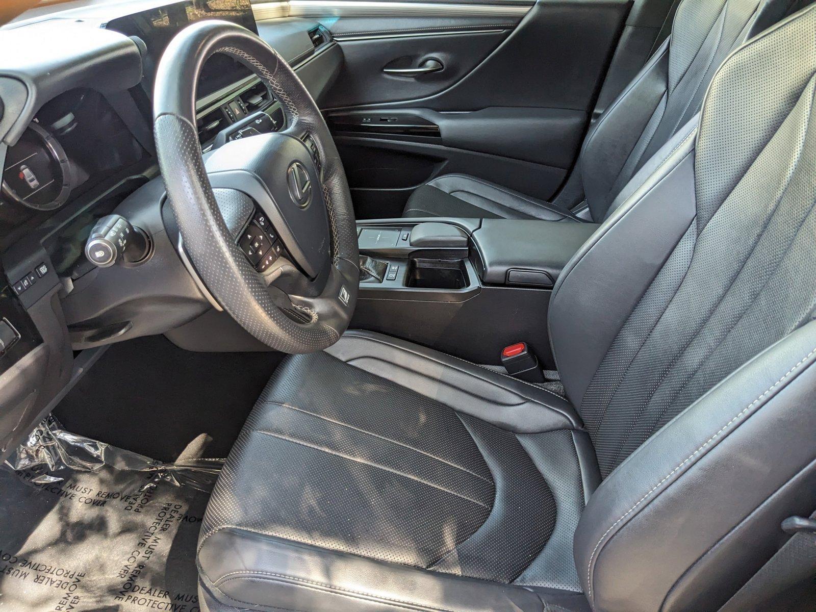 2022 Lexus ES 300h Vehicle Photo in Tampa, FL 33614