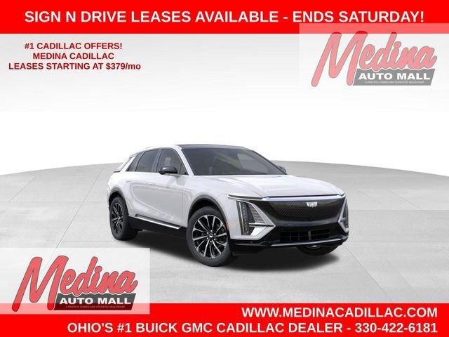 2024 Cadillac LYRIQ Vehicle Photo in MEDINA, OH 44256-9631