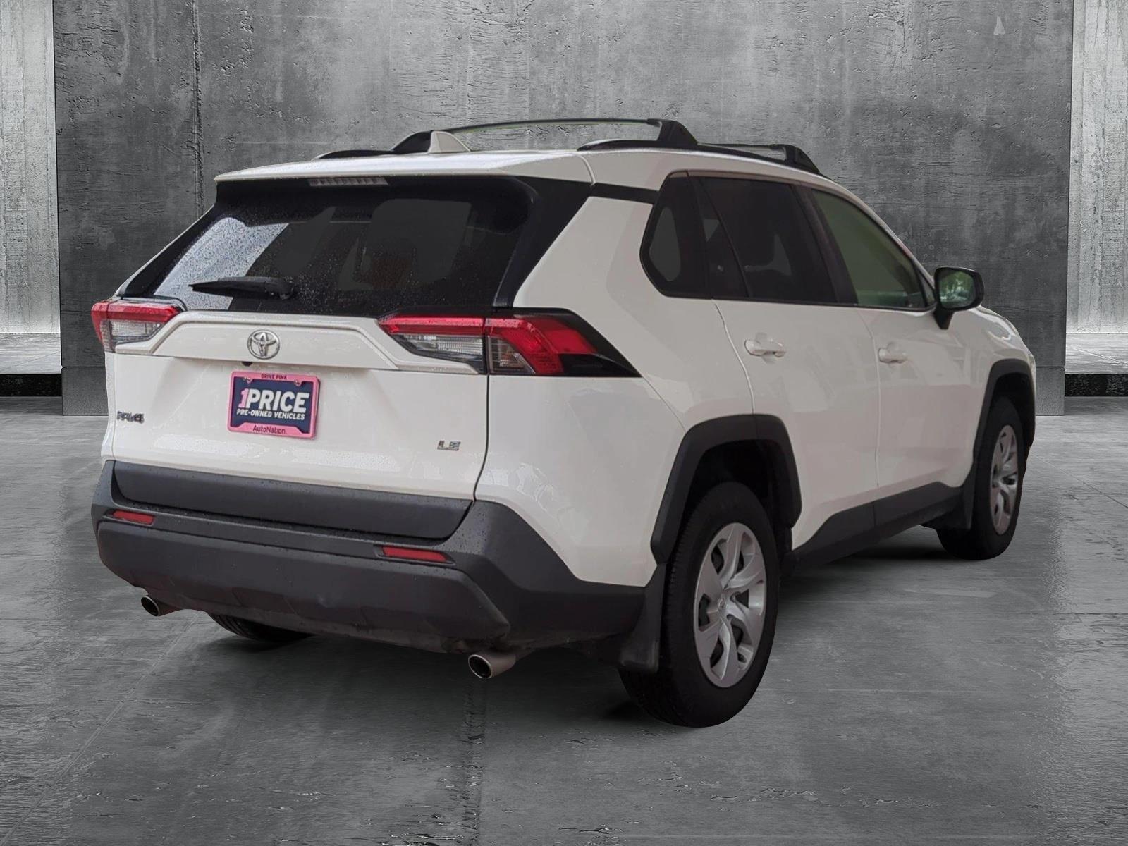 2020 Toyota RAV4 Vehicle Photo in Ft. Myers, FL 33907