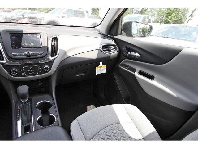 2024 Chevrolet Equinox Vehicle Photo in ROSENBERG, TX 77471-5675