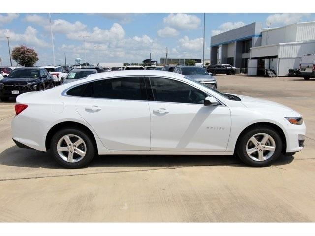 2025 Chevrolet Malibu Vehicle Photo in ROSENBERG, TX 77471-5675