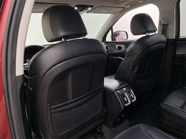 2021 Kia Sorento Vehicle Photo in PORTLAND, OR 97225-3518