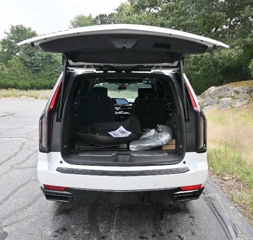 2024 Cadillac Escalade Vehicle Photo in NORWOOD, MA 02062-5222