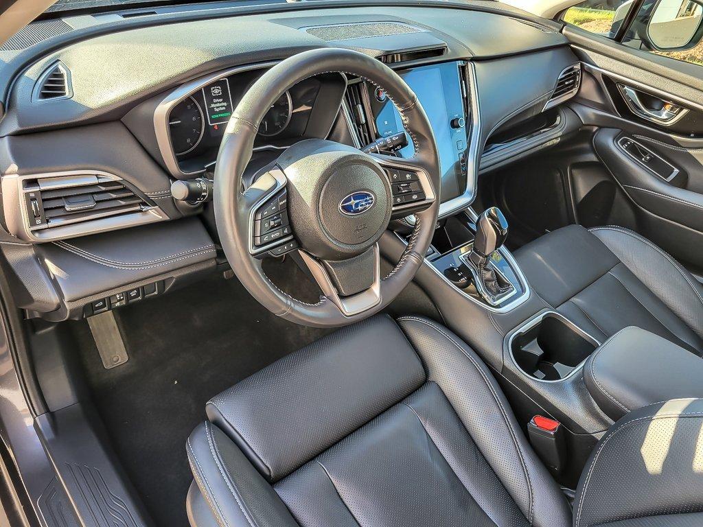 2024 Subaru Outback Vehicle Photo in Saint Charles, IL 60174