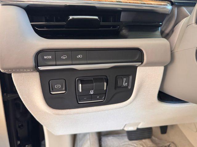 2024 Cadillac Escalade Vehicle Photo in DELRAY BEACH, FL 33483-3294