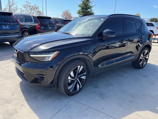 2023 Volvo XC40 Vehicle Photo in Grapevine, TX 76051