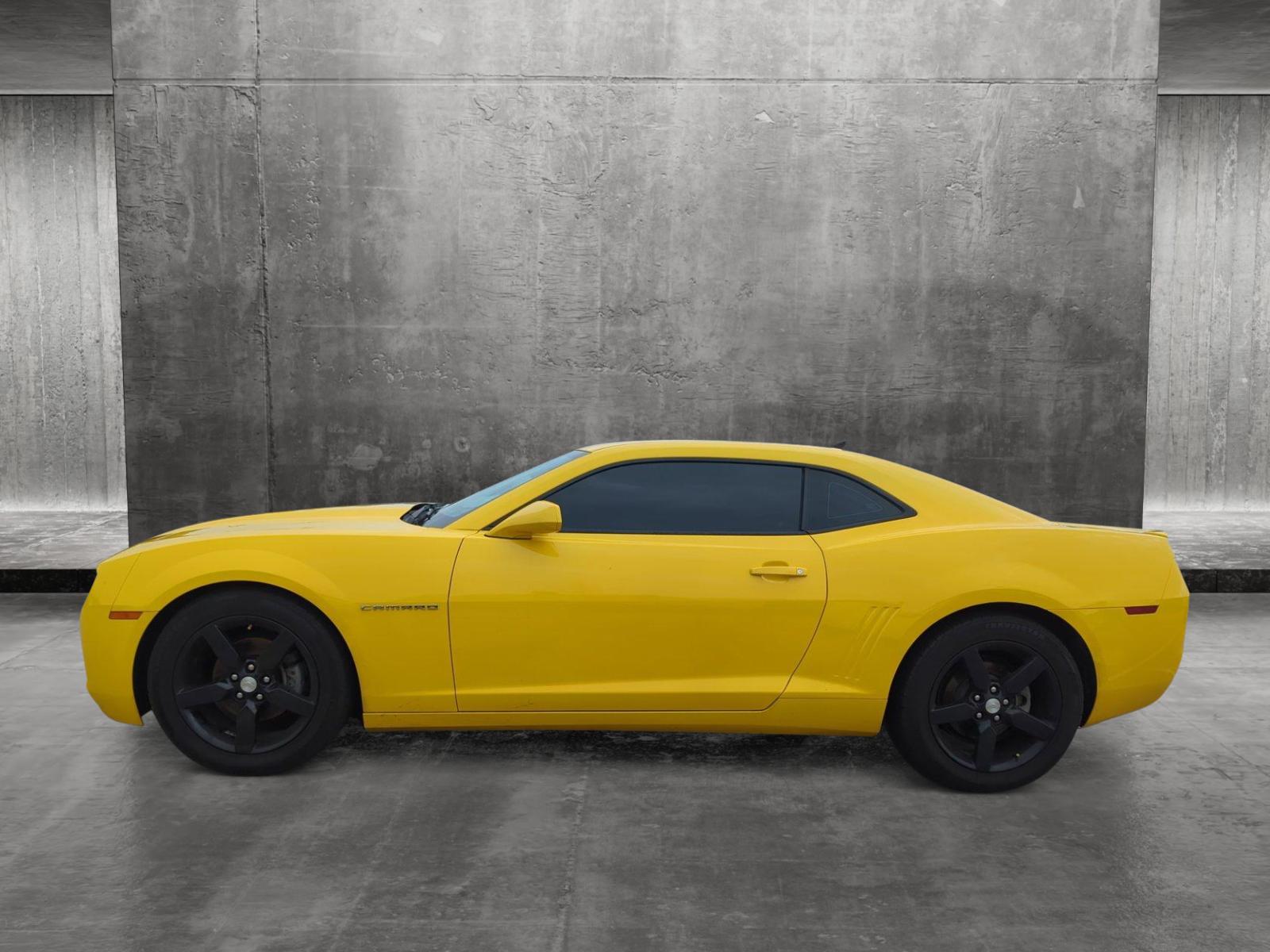 2013 Chevrolet Camaro Vehicle Photo in Memphis, TN 38125