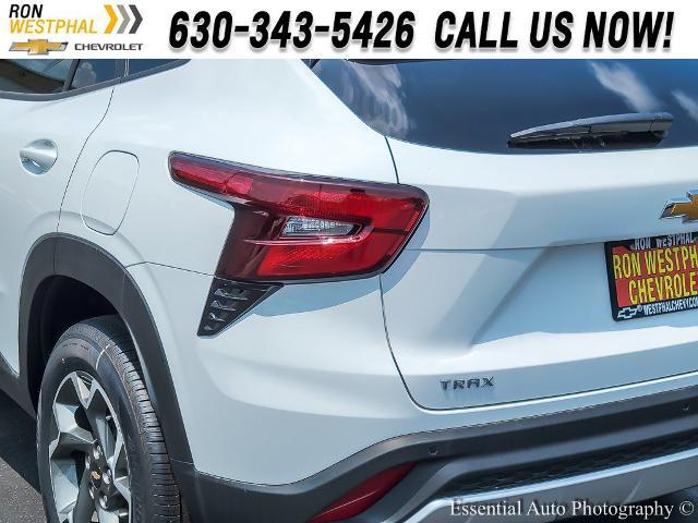 2025 Chevrolet Trax Vehicle Photo in AURORA, IL 60503-9326