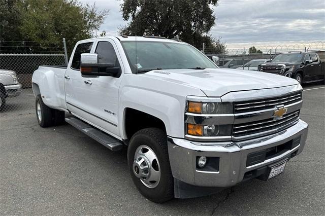 2015 Chevrolet Silverado 3500HD Built After Aug 14 Vehicle Photo in ELK GROVE, CA 95757-8703