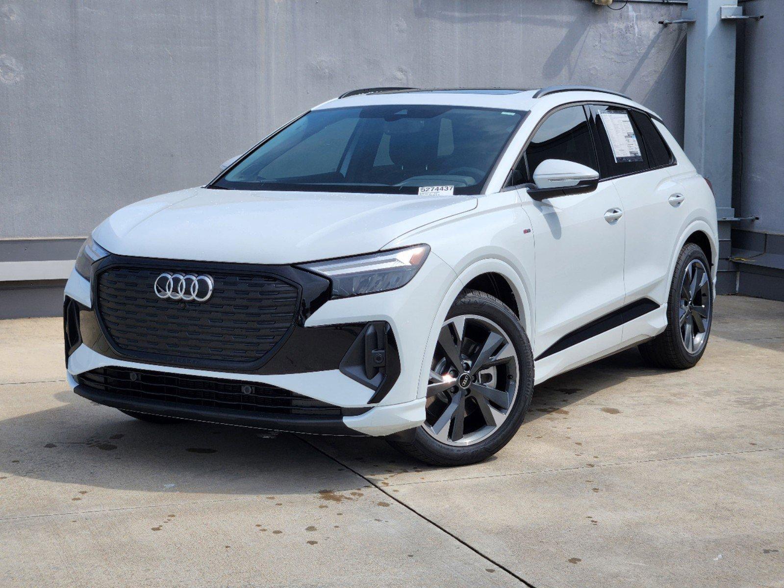 2024 Audi Q4 e-tron Vehicle Photo in SUGAR LAND, TX 77478