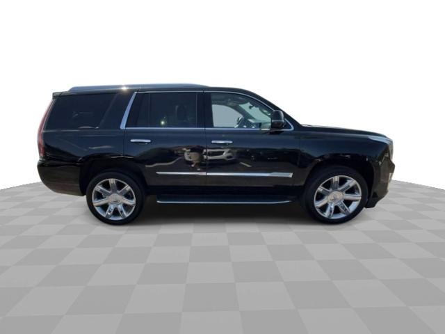 Used 2020 Cadillac Escalade Luxury with VIN 1GYS4BKJ8LR264415 for sale in Williamsville, NY