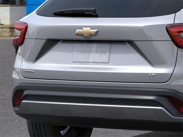 2025 Chevrolet Trax Vehicle Photo in GRAND BLANC, MI 48439-8139