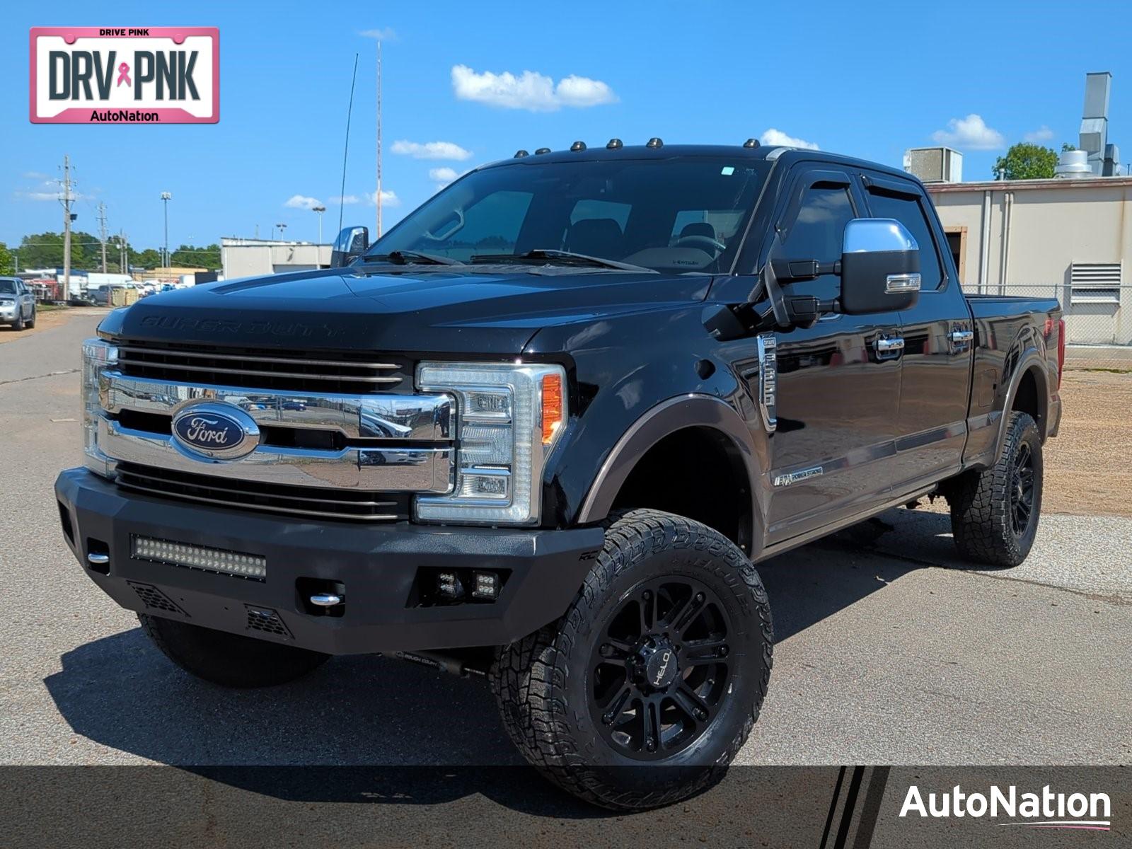 2017 Ford Super Duty F-350 SRW Vehicle Photo in Memphis, TN 38115