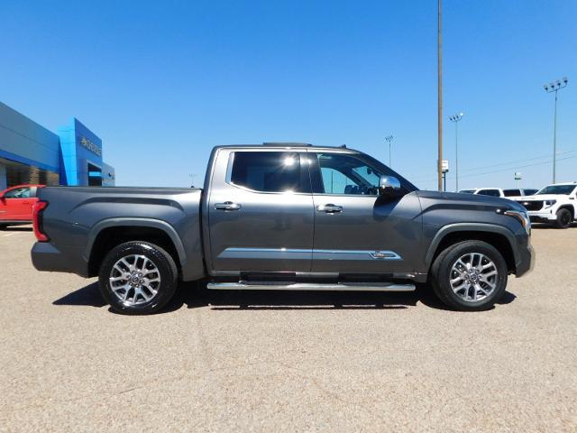 2022 Toyota Tundra 2WD Vehicle Photo in GATESVILLE, TX 76528-2745