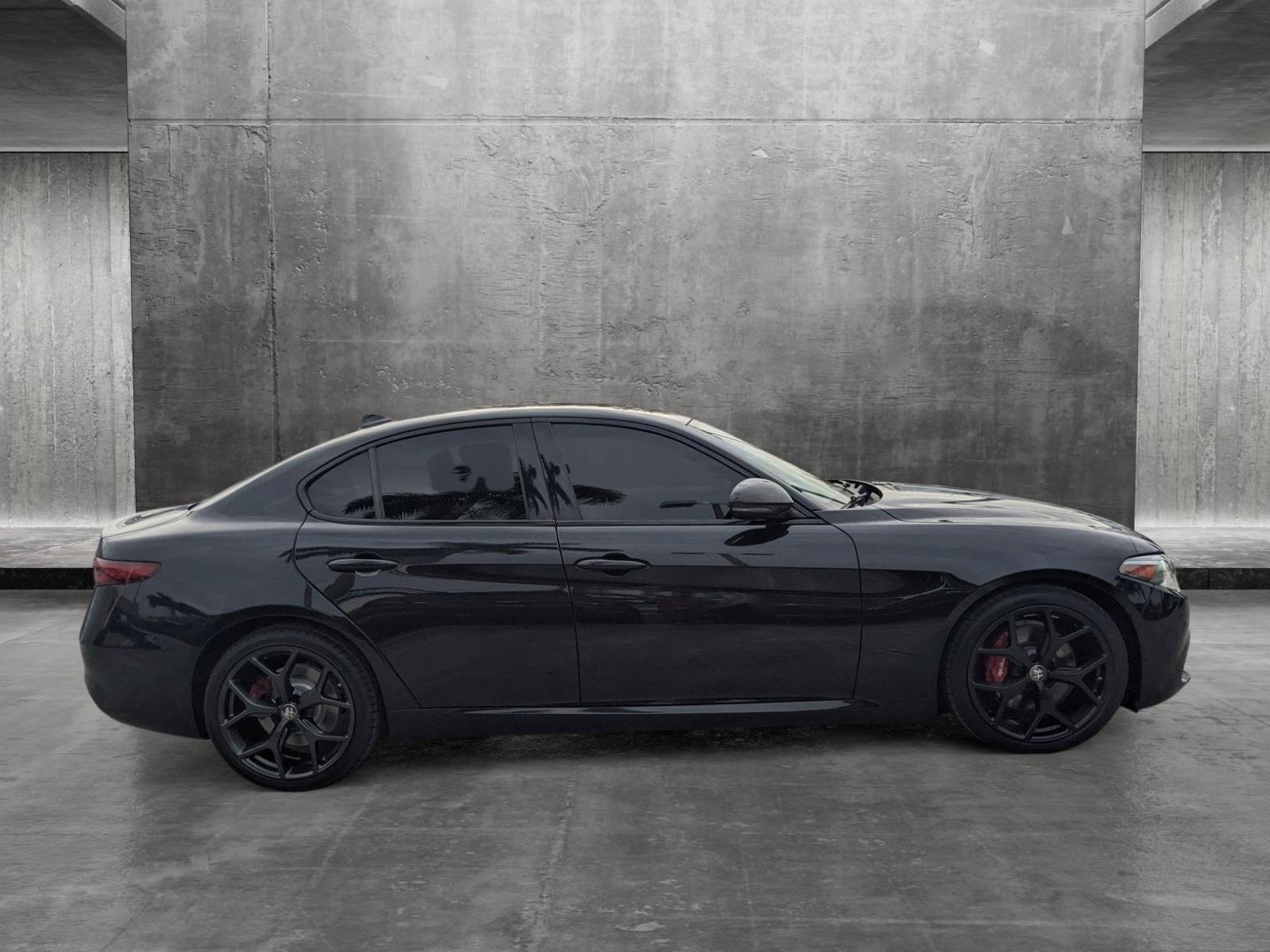 2019 Alfa Romeo Giulia Vehicle Photo in MIAMI, FL 33172-3015