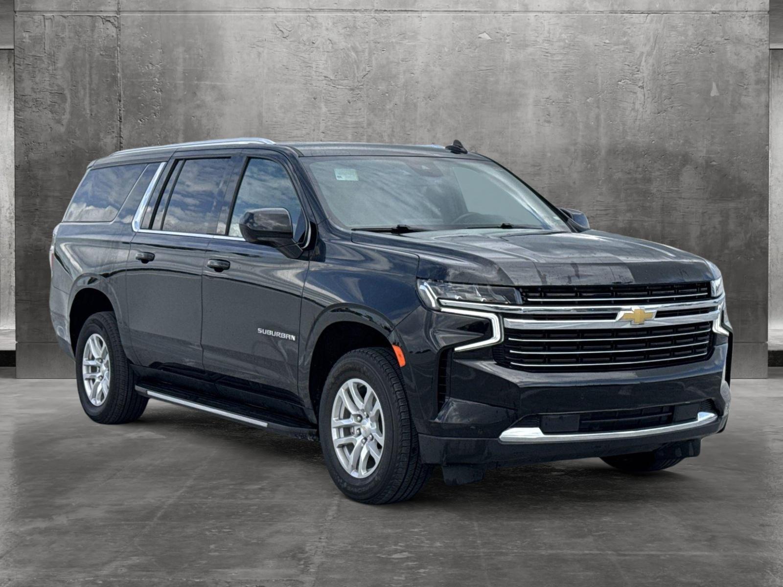 2023 Chevrolet Suburban Vehicle Photo in Ft. Myers, FL 33907