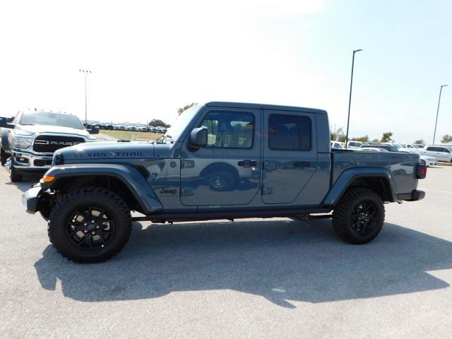 2024 Jeep Gladiator Vehicle Photo in Gatesville, TX 76528