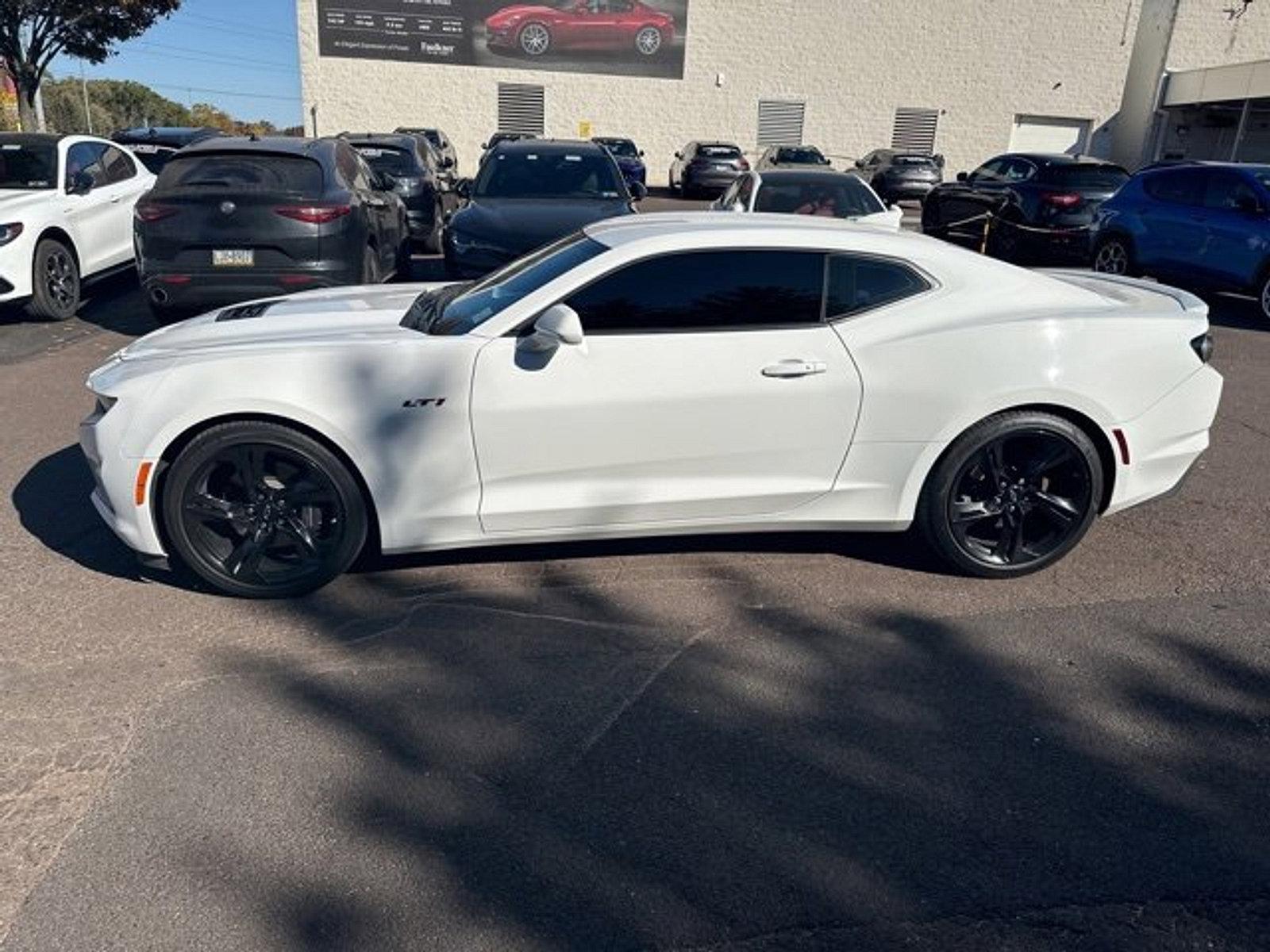 2021 Chevrolet Camaro Vehicle Photo in Willow Grove, PA 19090