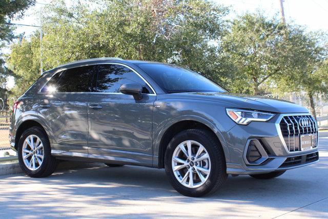 2024 Audi Q3 Vehicle Photo in HOUSTON, TX 77090