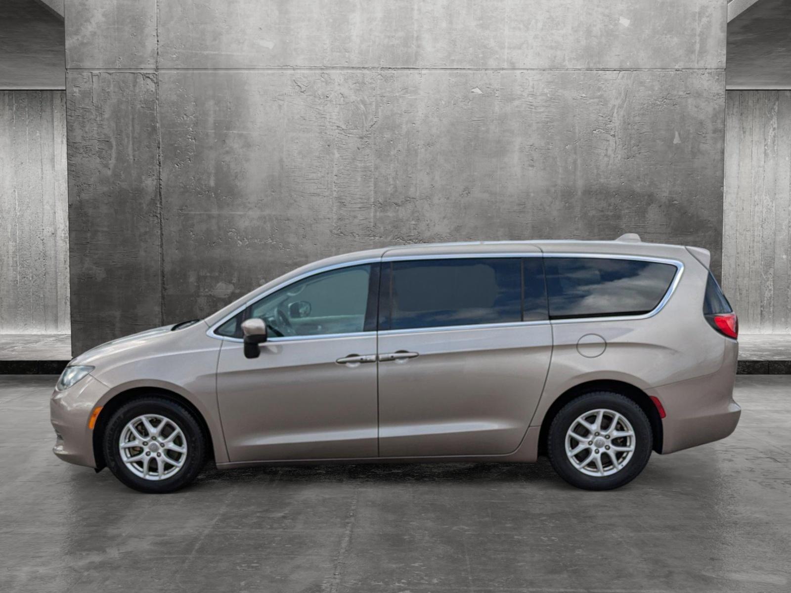 2017 Chrysler Pacifica Vehicle Photo in Corpus Christi, TX 78415