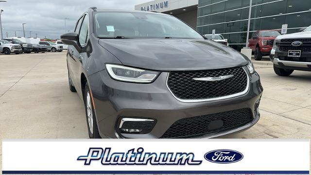 2022 Chrysler Pacifica Vehicle Photo in Terrell, TX 75160