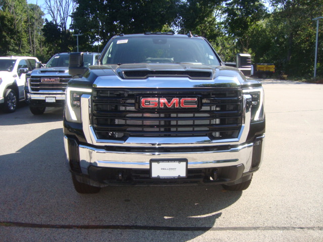 2024 GMC Sierra 2500 HD Vehicle Photo in PORTSMOUTH, NH 03801-4196