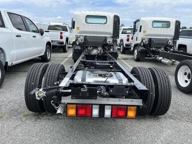 2025 Chevrolet Low Cab Forward 4500 Vehicle Photo in ALCOA, TN 37701-3235