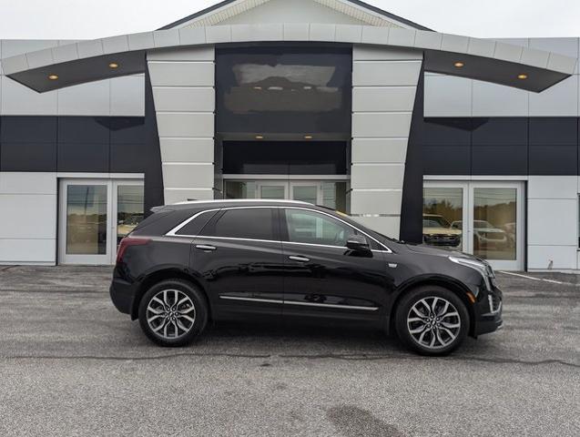 Certified 2021 Cadillac XT5 Premium Luxury with VIN 1GYKNDRS0MZ187578 for sale in Saint Albans, VT