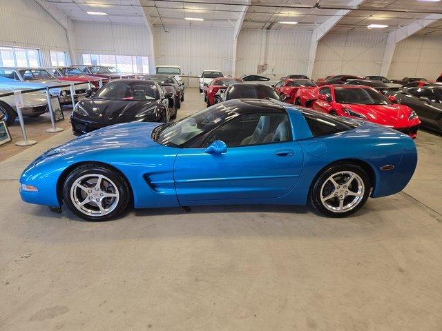 Used 1998 Chevrolet Corvette Base with VIN 1G1YY22G4W5124049 for sale in Beresford, SD