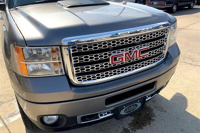 2012 GMC Sierra 2500 HD Vehicle Photo in TOPEKA, KS 66609-0000