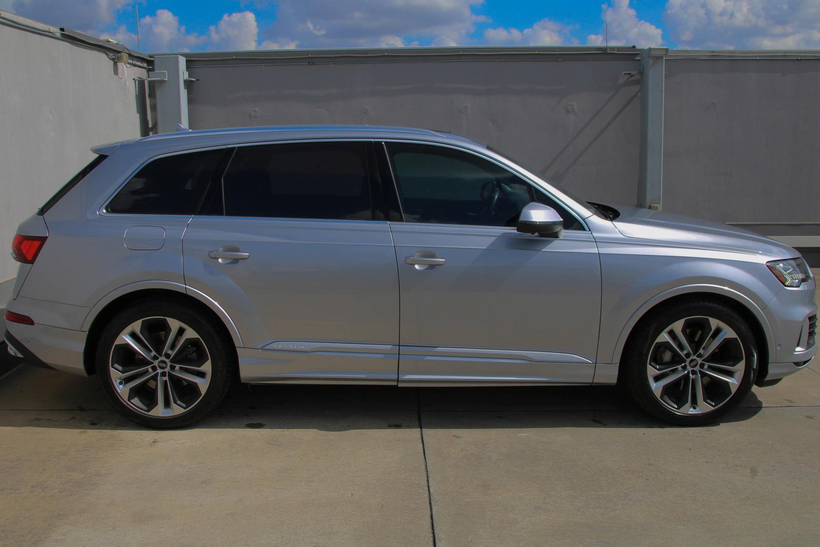 2021 Audi Q7 Vehicle Photo in SUGAR LAND, TX 77478