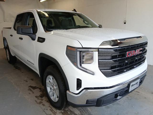 2025 GMC Sierra 1500 Vehicle Photo in RED SPRINGS, NC 28377-1640