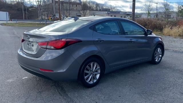 2014 Hyundai ELANTRA Vehicle Photo in MOON TOWNSHIP, PA 15108-2571