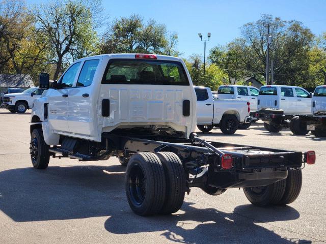 2024 Chevrolet Silverado Chassis Cab Vehicle Photo in ENNIS, TX 75119-5114