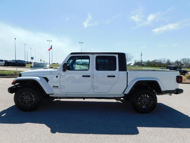 2024 Jeep Gladiator Vehicle Photo in Gatesville, TX 76528