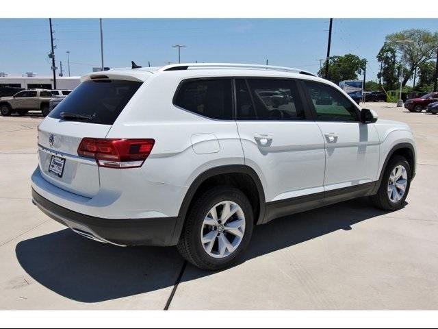 2019 Volkswagen Atlas Vehicle Photo in ROSENBERG, TX 77471-5675