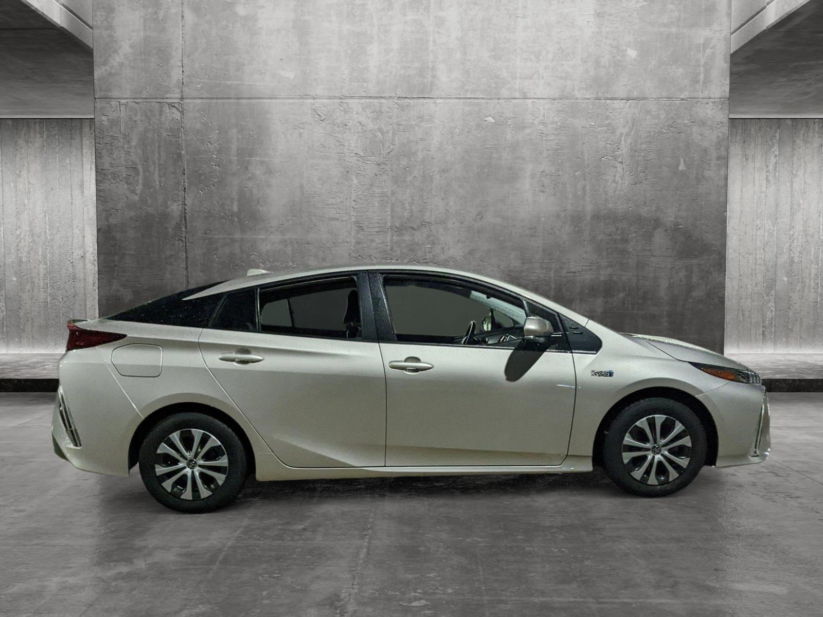 2022 Toyota Prius Prime Vehicle Photo in Davie, FL 33331