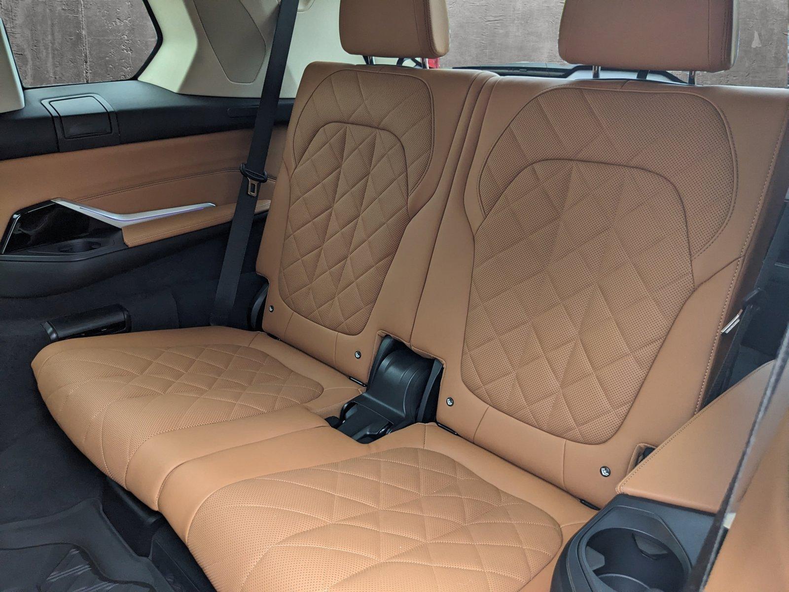 2023 BMW X7 Vehicle Photo in MIAMI, FL 33172-3015