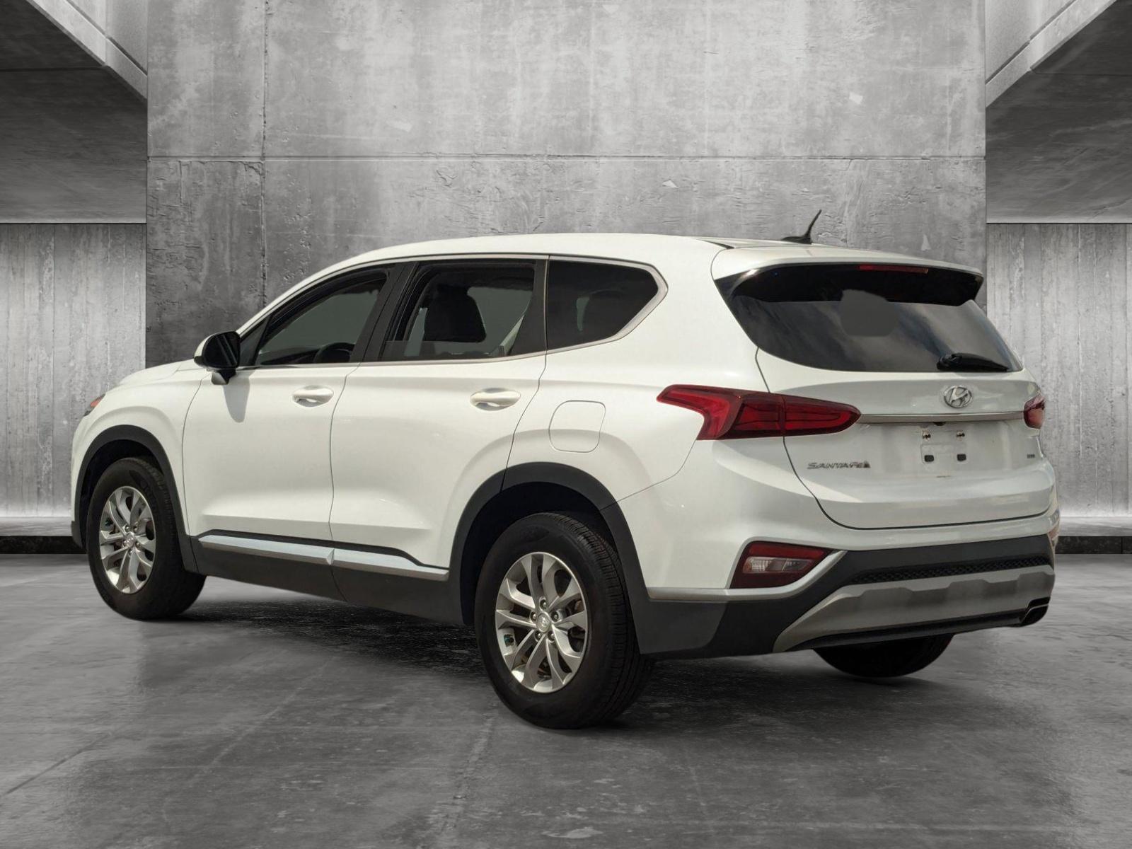 2019 Hyundai SANTA FE Vehicle Photo in St. Petersburg, FL 33713